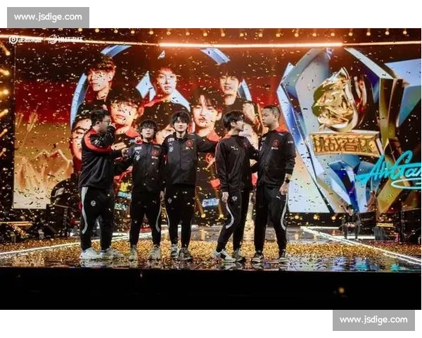 王者荣耀顶尖选手：谁能问鼎荣耀之巅