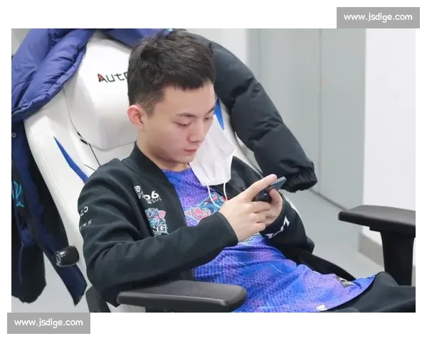 蓄力待发!XX战队正式成立,新赛季首秀备受期待!