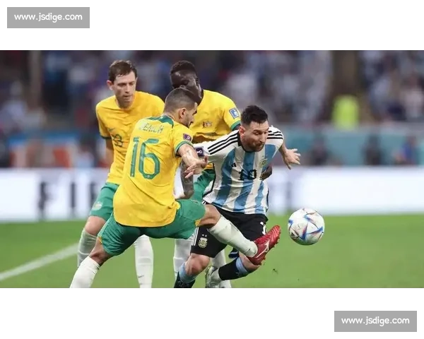 心碎！世界杯门将失误葬送比赛，球迷含泪呼唤救世主！